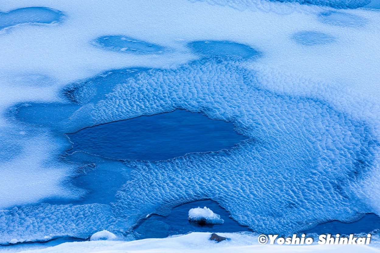 氷上の模様