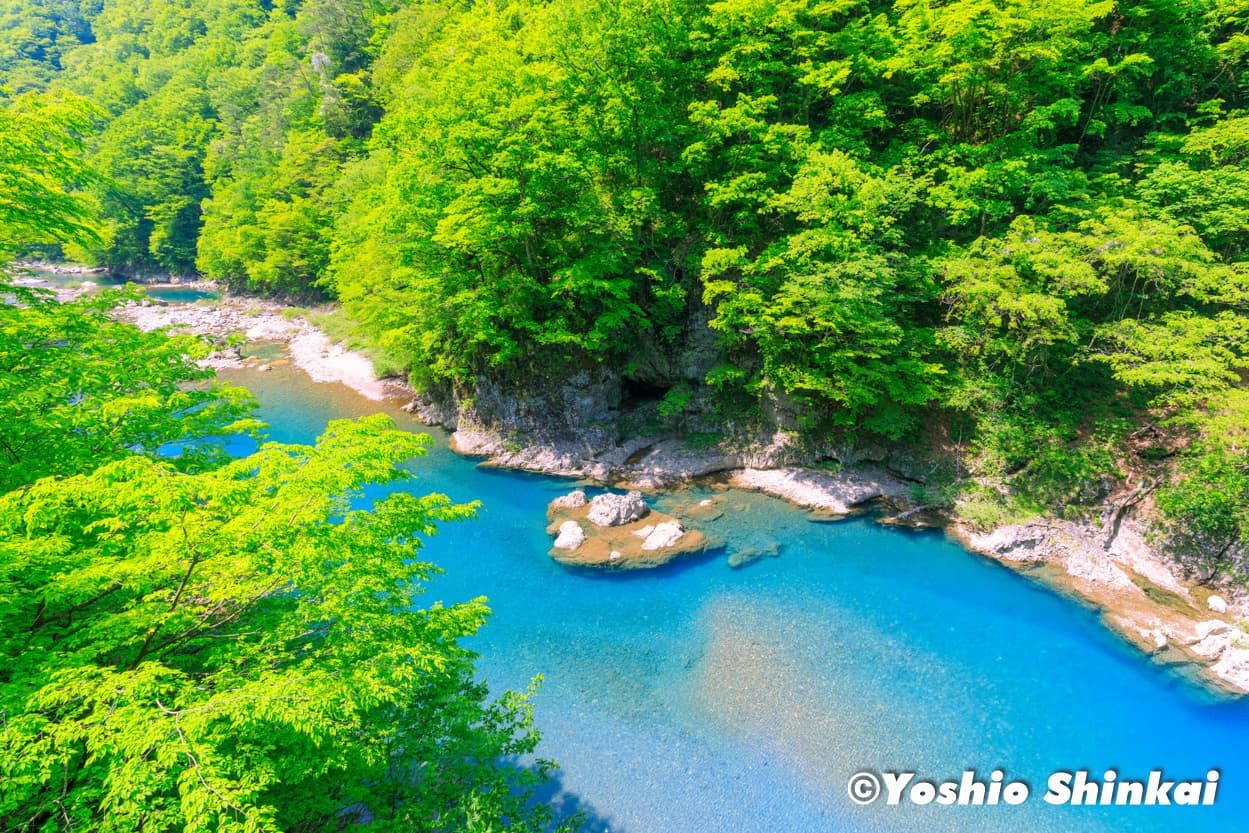 抱返り渓谷　秋田県